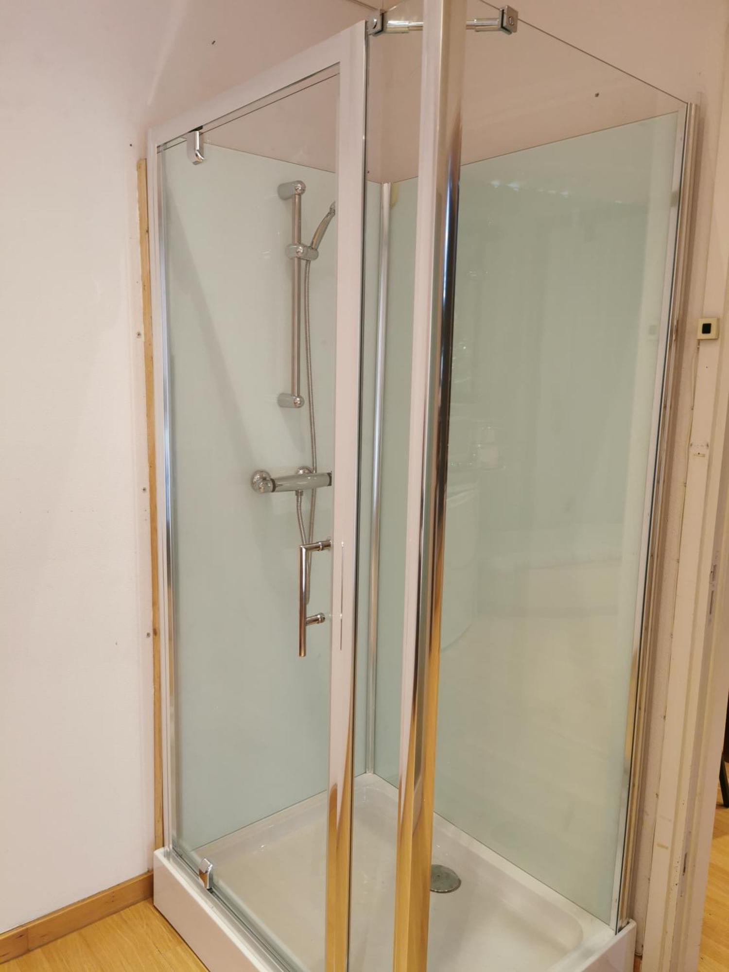 Backpackers Gelijkvloers-studio-slaapkamer-eetkamer-keuken 1 Ruimte-badkamer En-suite Appartement